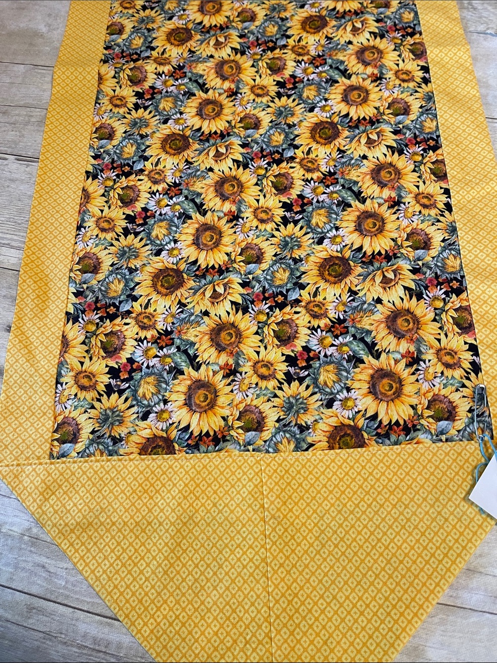 NWT Table Runner Sunflower Decor Black & Yellow Two Sided Cotton - Picture 2 of 8